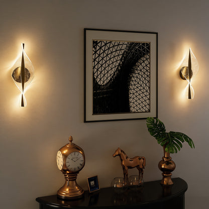 LightGlow Spiral Wall Lamp - Black